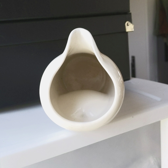 Vintage Kentucky Tavern Bourbon Pitcher - Picture 6 of 8